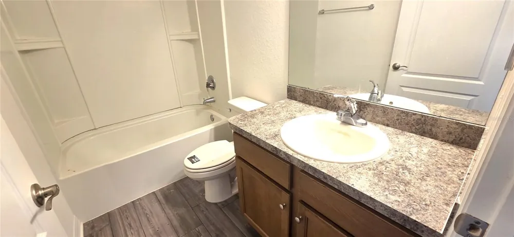 170 W 6TH STREET Frostproof, FL 33843