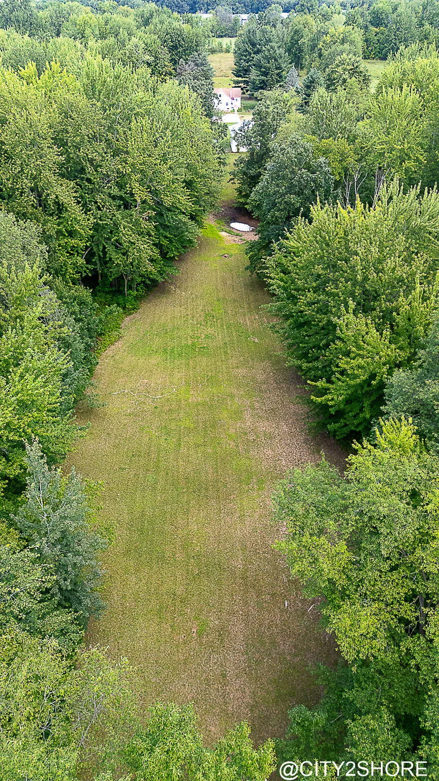 9905 52nd Ave Allendale, MI 49401