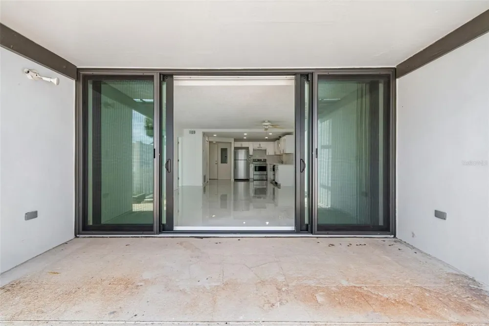 450 TREASURE ISLAND CAUSEWAY #106 Treasure Island, FL 33706