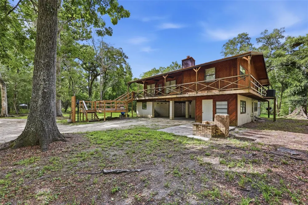 470 SW SANTA FE DRIVE Fort White, FL 32038