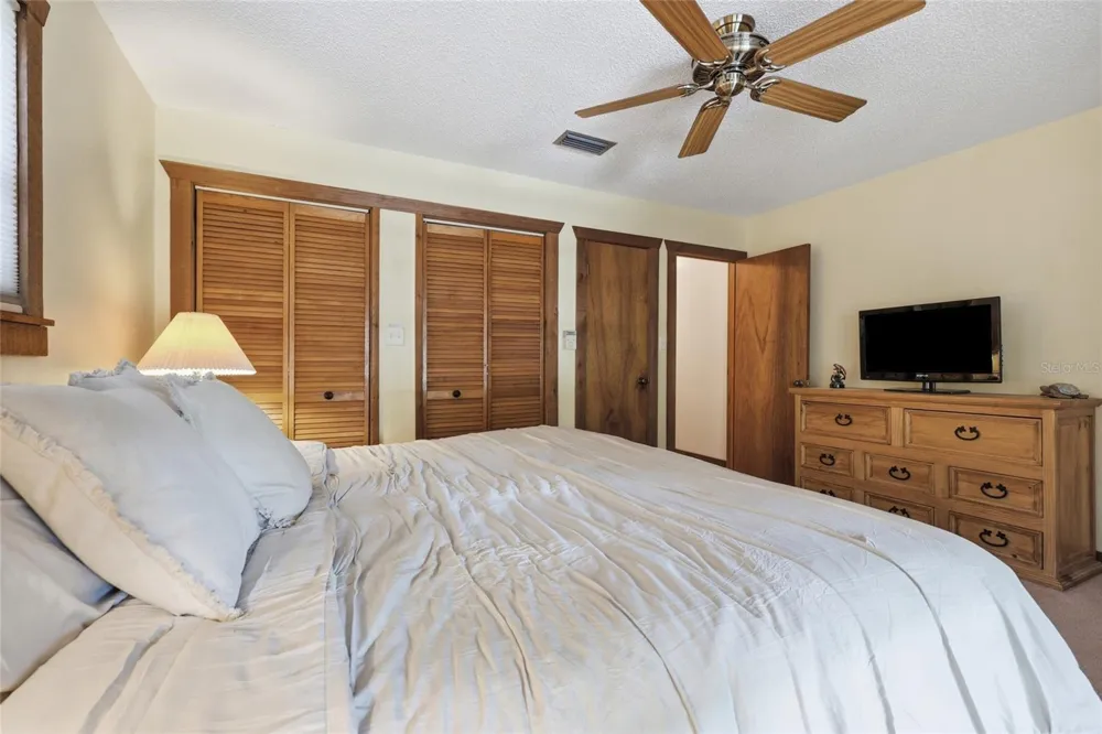 470 SW SANTA FE DRIVE Fort White, FL 32038