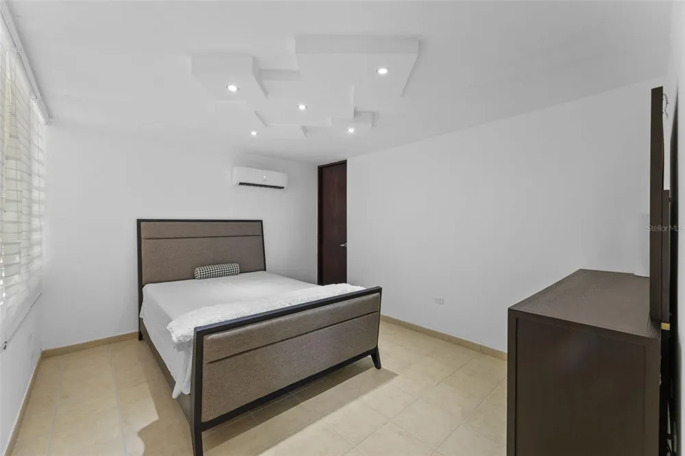 112 CAMINO DE LOS LOTOS Dorado, PR 00646