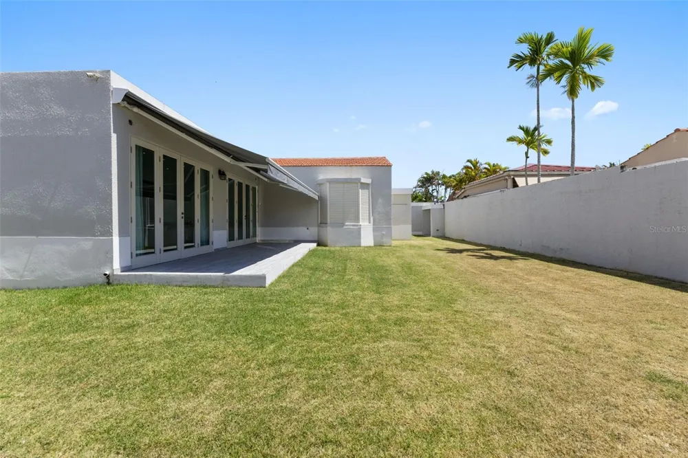 112 CAMINO DE LOS LOTOS Dorado, PR 00646