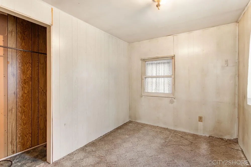 9905 52nd Ave Allendale, MI 49401