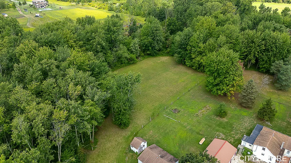 9905 52nd Ave Allendale, MI 49401