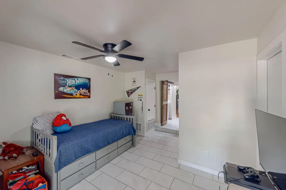1011 Franklin Street Weatherford, TX 76086