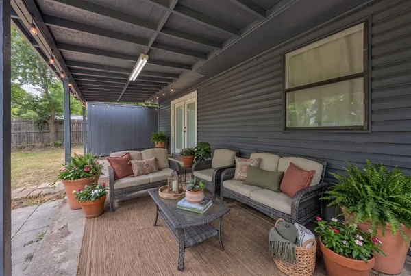 1011 Franklin Street Weatherford, TX 76086