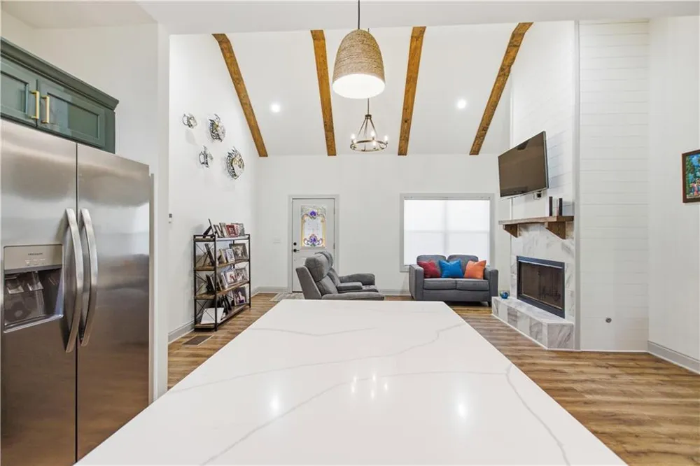 169 View Street Clarkesville, GA 30523