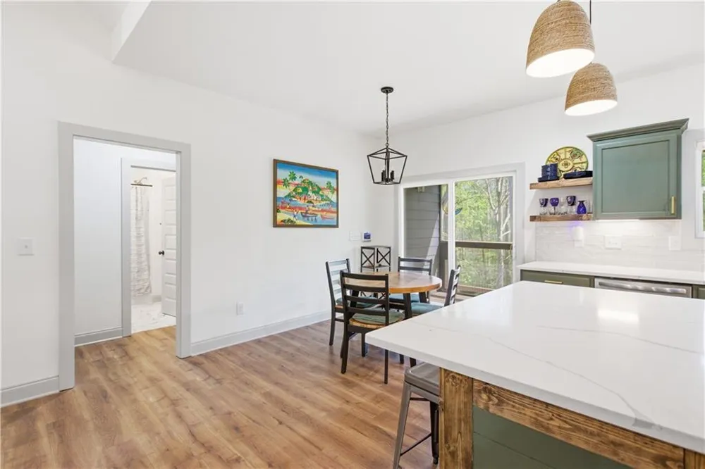 169 View Street Clarkesville, GA 30523