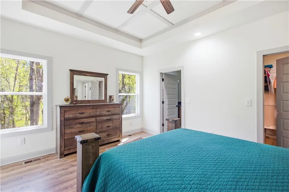 169 View Street Clarkesville, GA 30523
