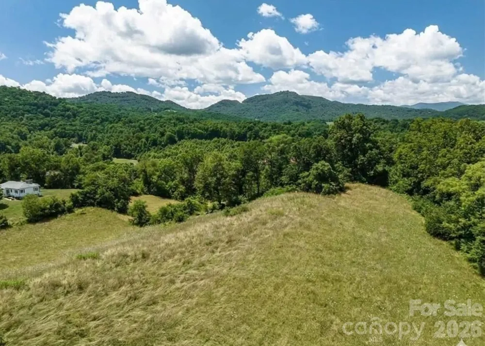 37 Amber Lane Clyde, NC 28721