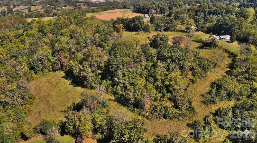 37 Amber Lane Clyde, NC 28721
