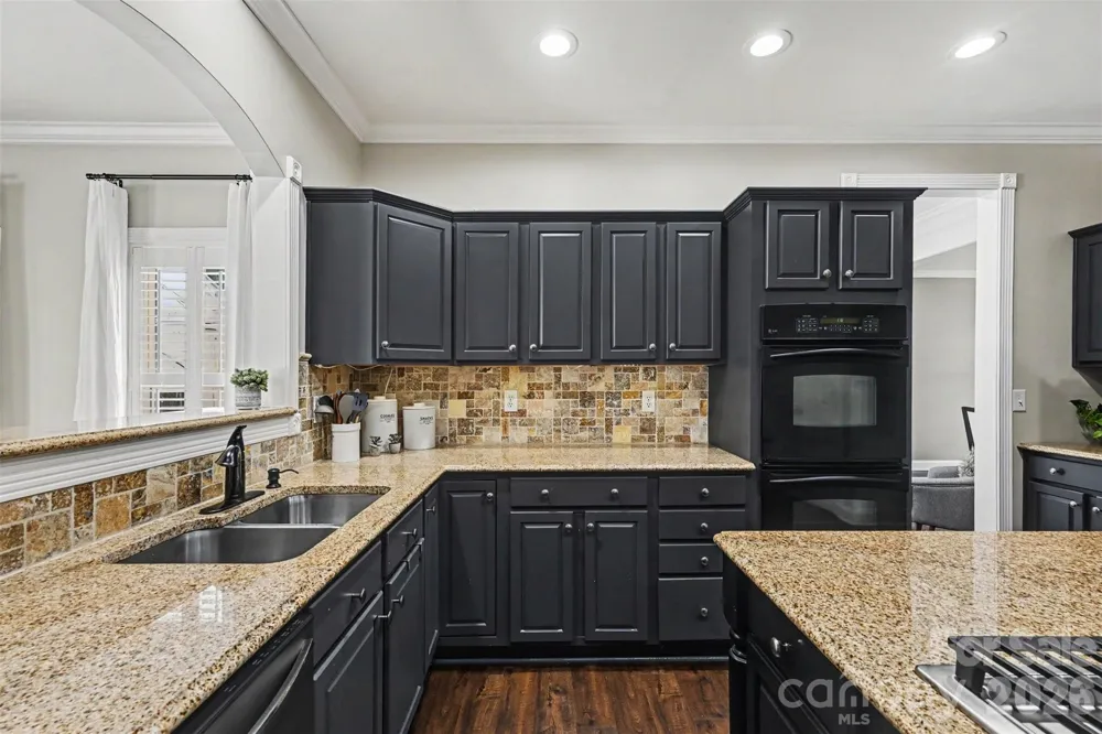 2442 Smith Cove Road Denver, NC 28037