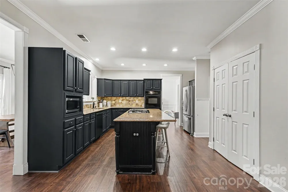 2442 Smith Cove Road Denver, NC 28037