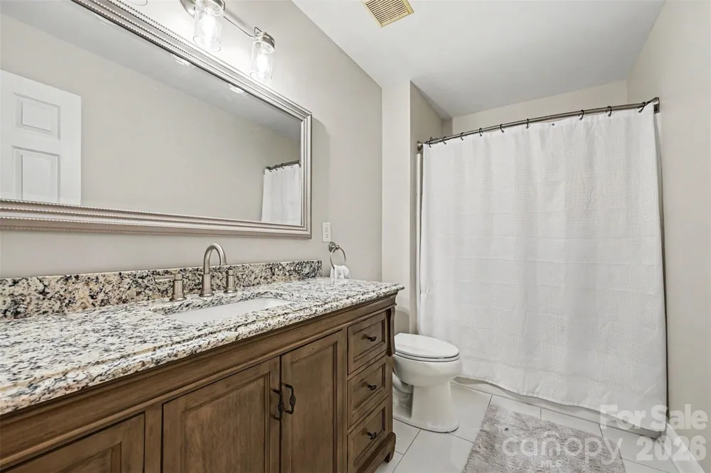 2442 Smith Cove Road Denver, NC 28037