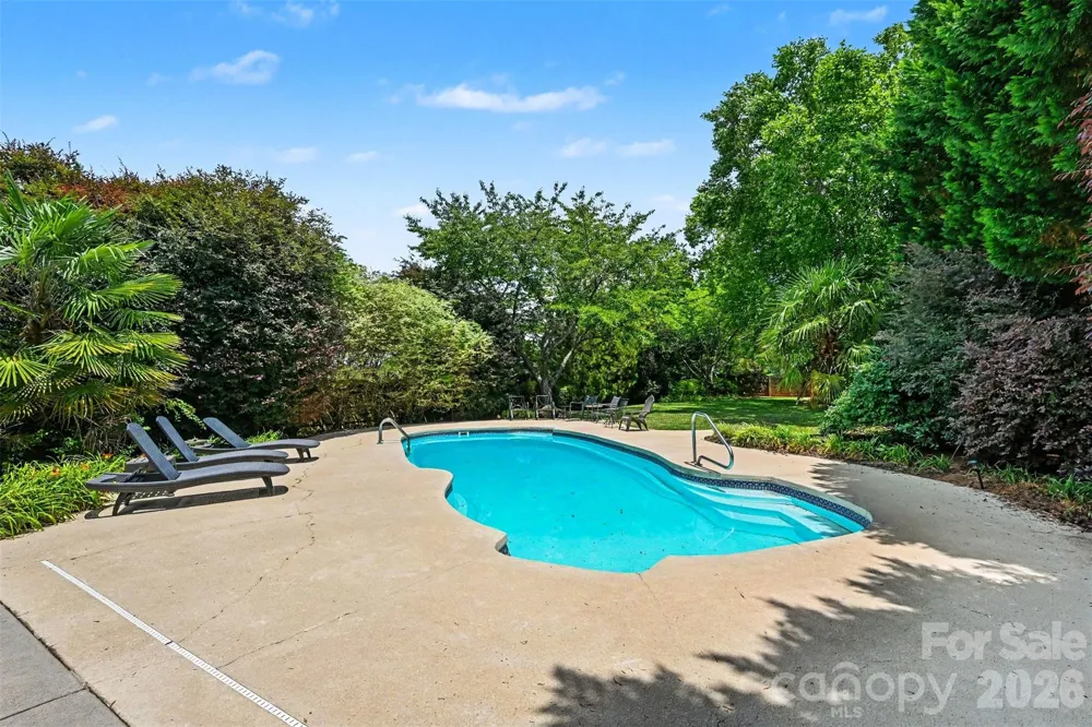 2442 Smith Cove Road Denver, NC 28037