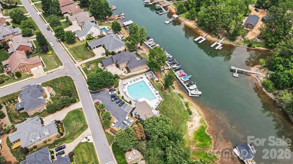 2442 Smith Cove Road Denver, NC 28037