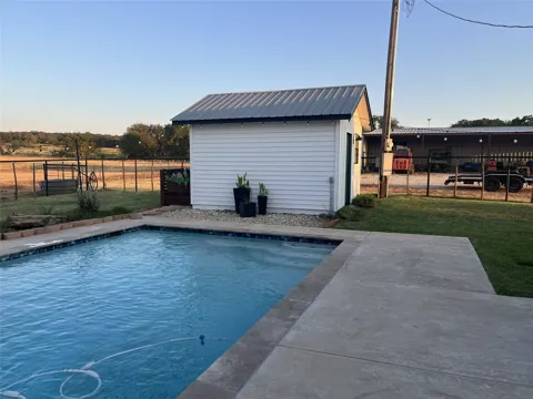 978 Longbranch Road