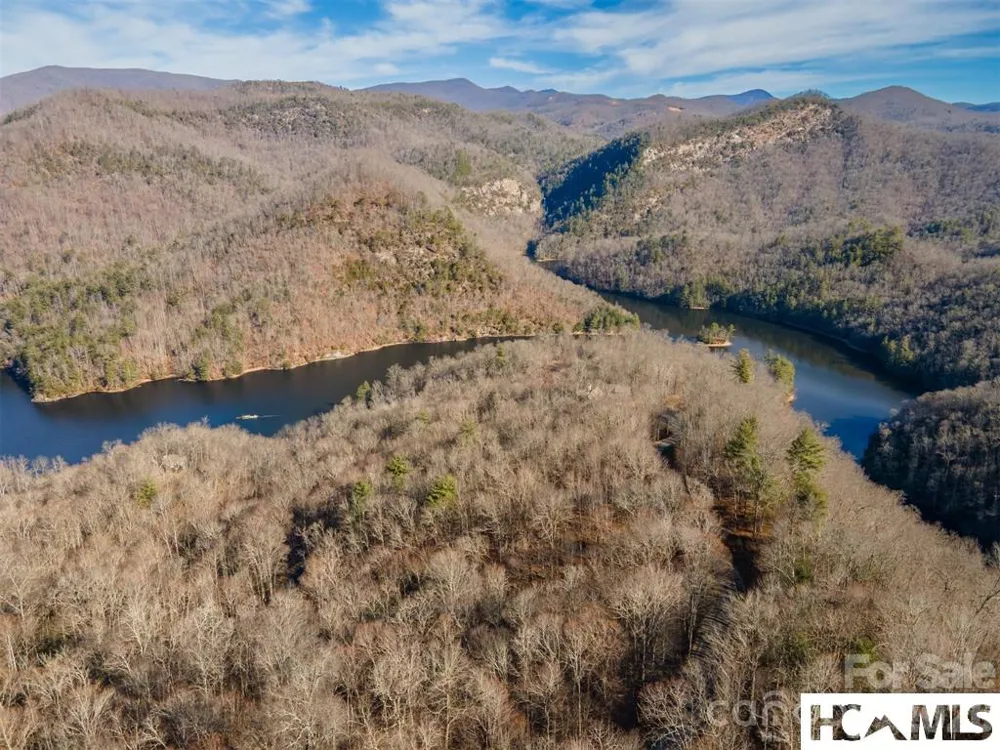 762 Scarlet Oak Road Tuckasegee, NC 28783