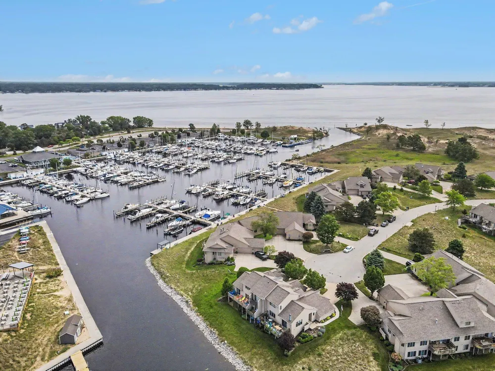 1410 E Harbour Towne Circle ## 12 Muskegon City, MI 49441