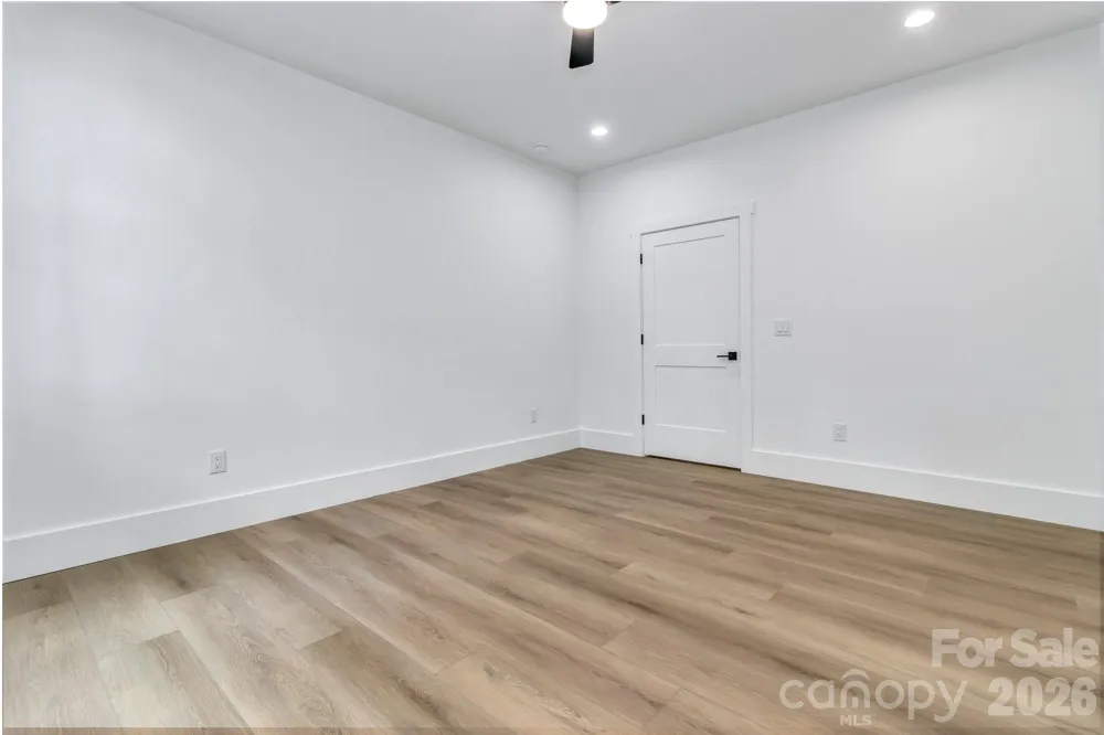 80 Goldenwood Lane Mills River, NC 28759