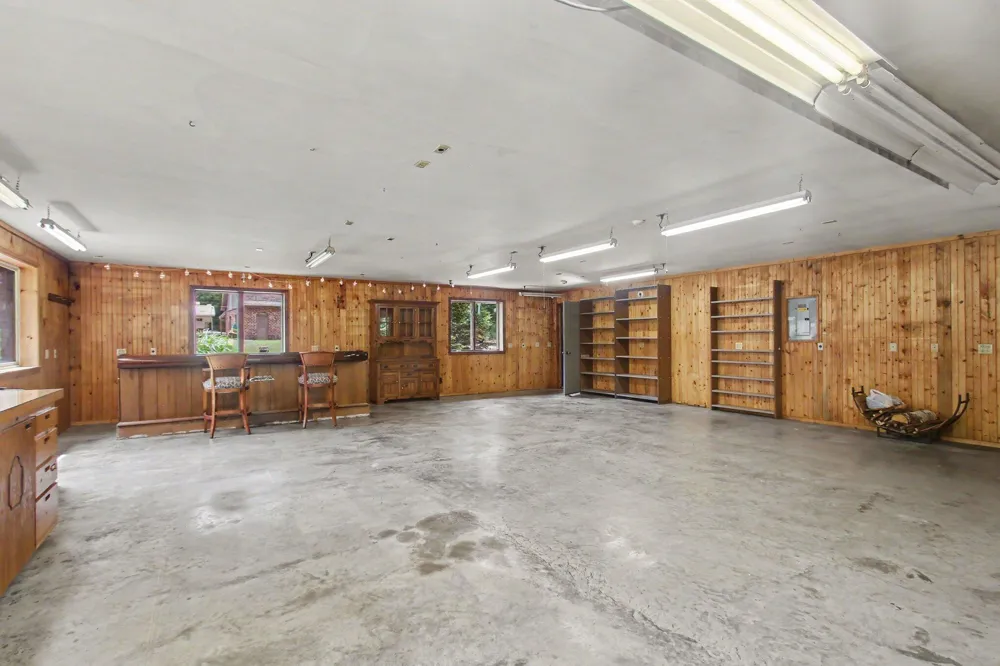 4191 E Fruitport Road Fruitport Charter Township, MI 49415