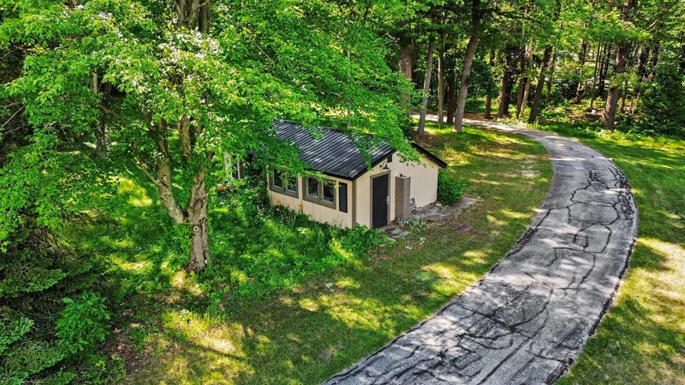 4191 E Fruitport Road Fruitport Charter Township, MI 49415