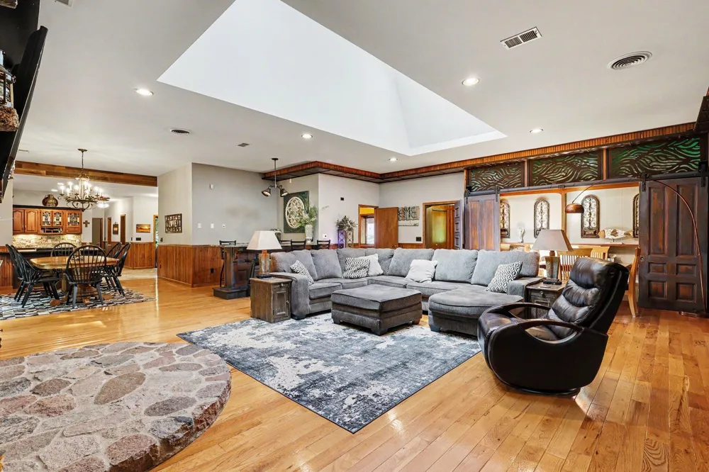 4191 E Fruitport Road Fruitport Charter Township, MI 49415