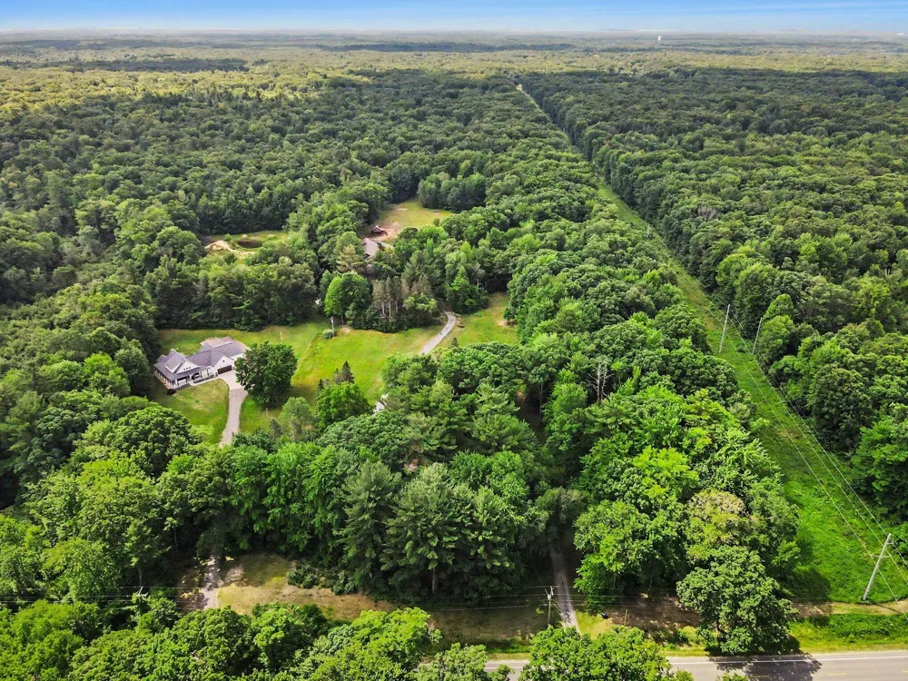 4191 E Fruitport Road Fruitport Charter Township, MI 49415