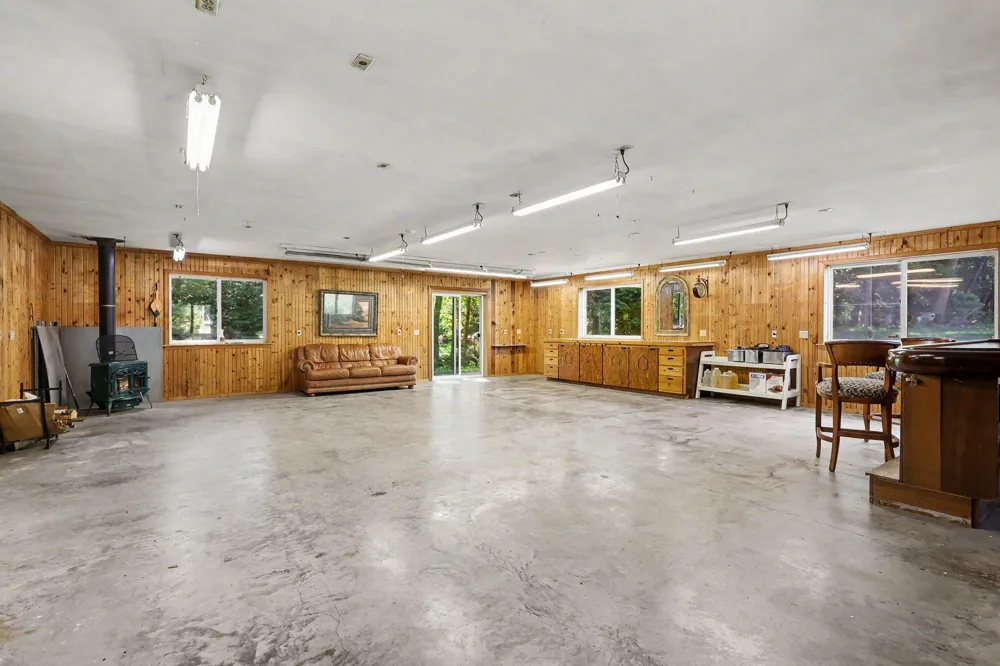 4191 E Fruitport Road Fruitport Charter Township, MI 49415