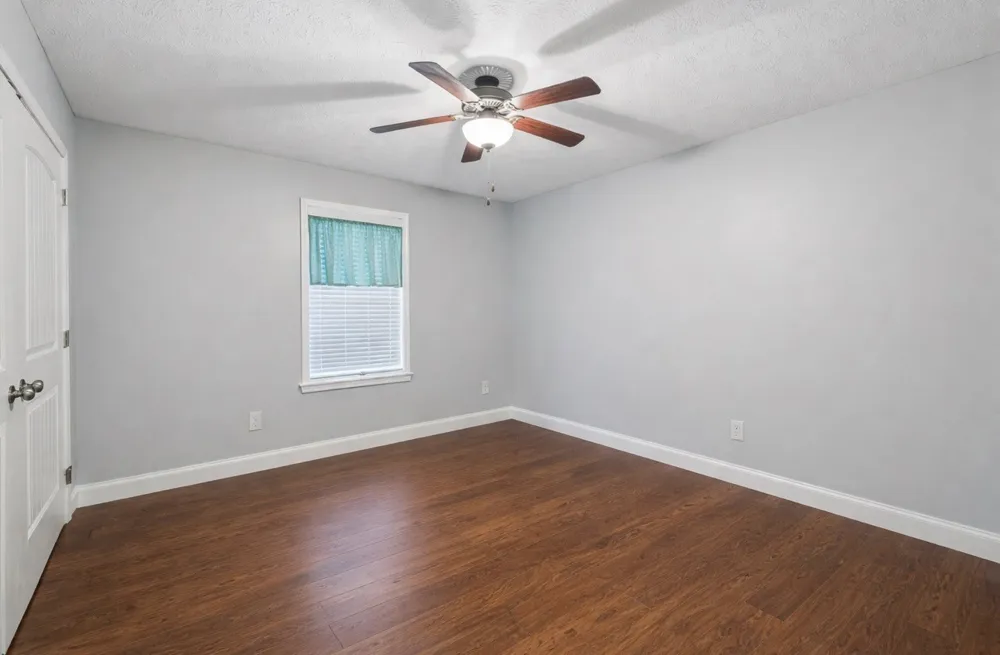 2 Hickman Creek Rd Hickman, TN 38567