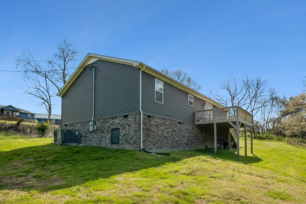 2 Hickman Creek Rd Hickman, TN 38567