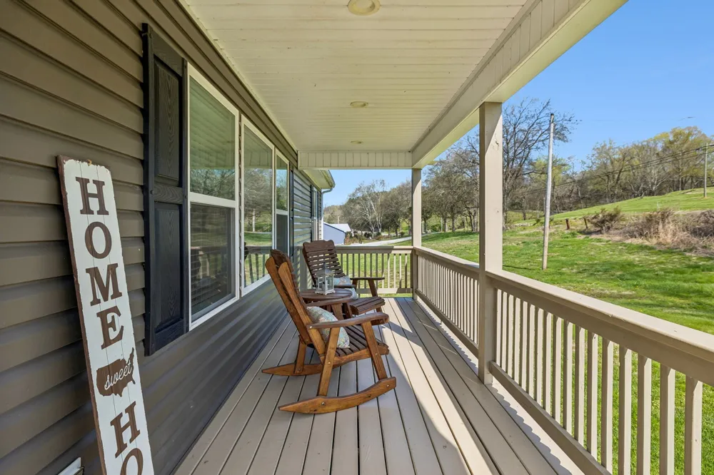 2 Hickman Creek Rd Hickman, TN 38567