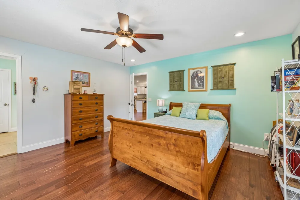 2 Hickman Creek Rd Hickman, TN 38567