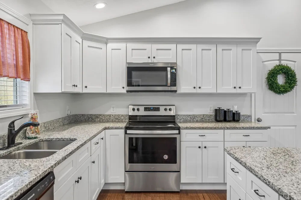 2 Hickman Creek Rd Hickman, TN 38567