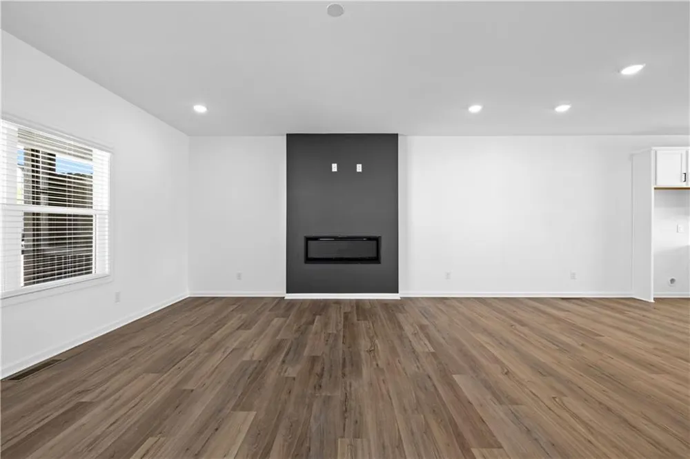 36 Nickel Drive #17 Newnan, GA 30265