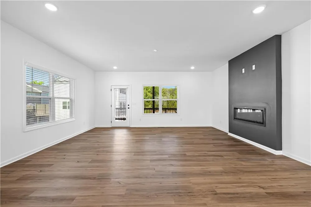 36 Nickel Drive #17 Newnan, GA 30265