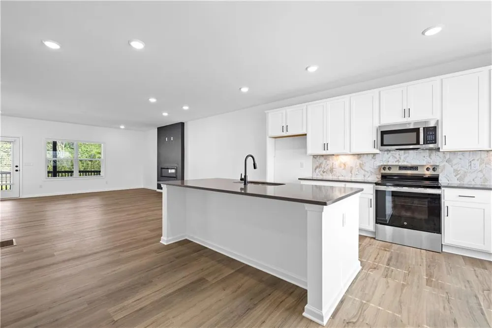 36 Nickel Drive #17 Newnan, GA 30265