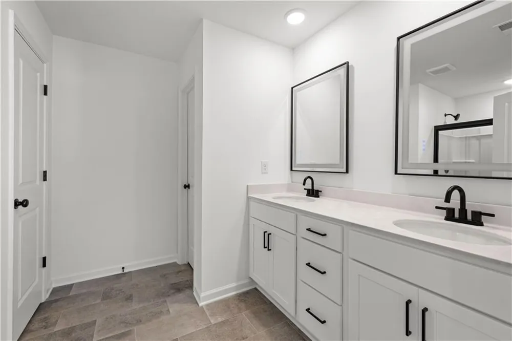 36 Nickel Drive #17 Newnan, GA 30265