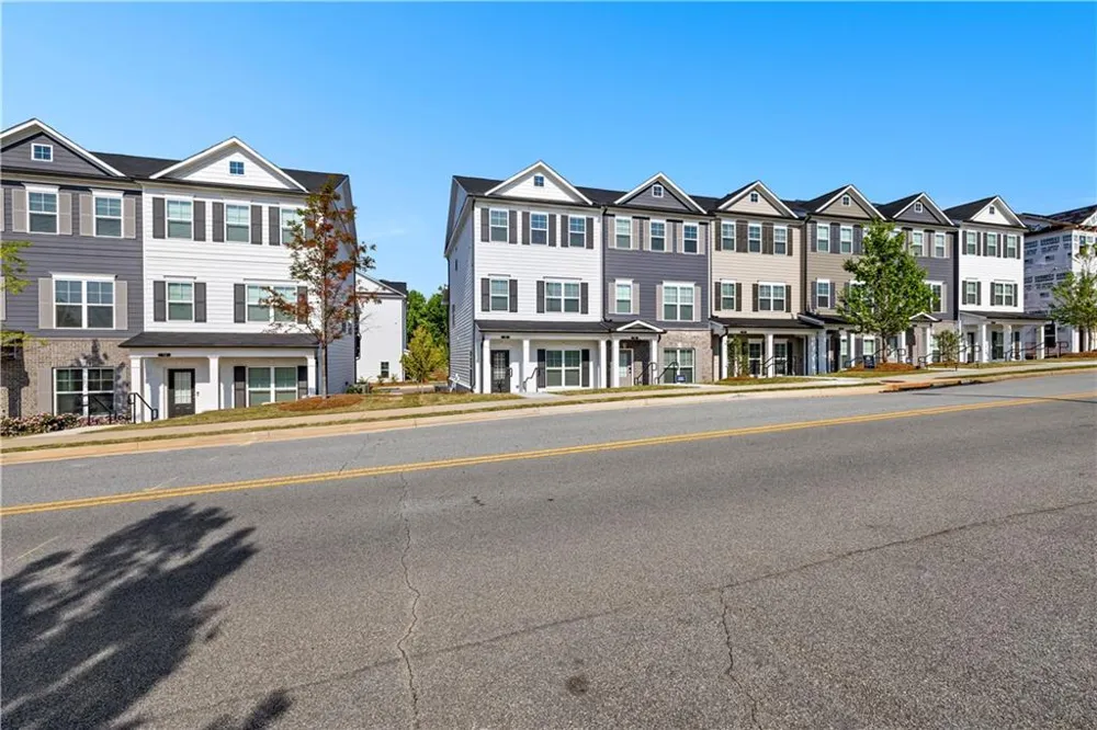 36 Nickel Drive #17 Newnan, GA 30265
