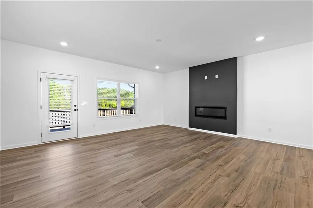 36 Nickel Drive #17 Newnan, GA 30265