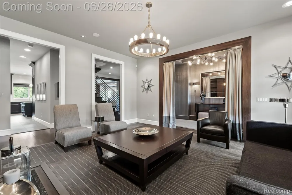 30442 S Greenbriar Road Franklin Village, MI 48025