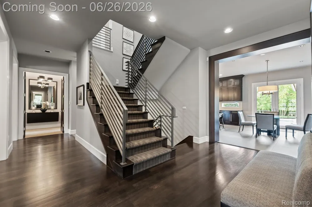 30442 S Greenbriar Road Franklin Village, MI 48025