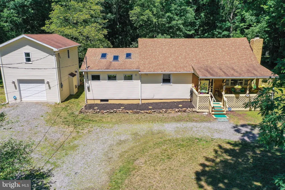 74 LAKE White Haven, PA 18661