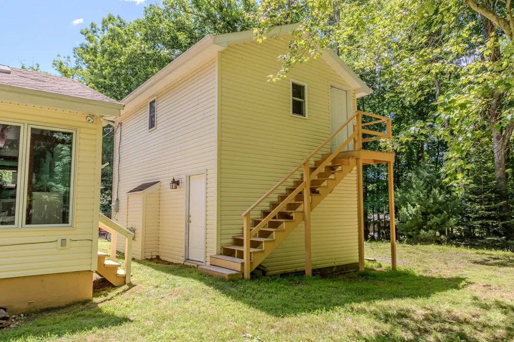 74 LAKE White Haven, PA 18661