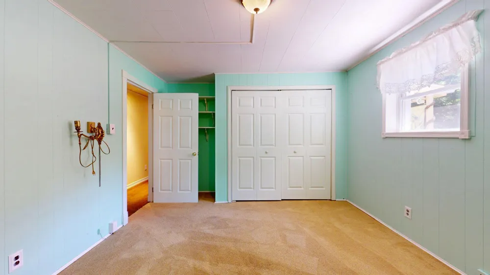 74 LAKE White Haven, PA 18661