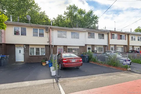 78 Roosevelt Drive