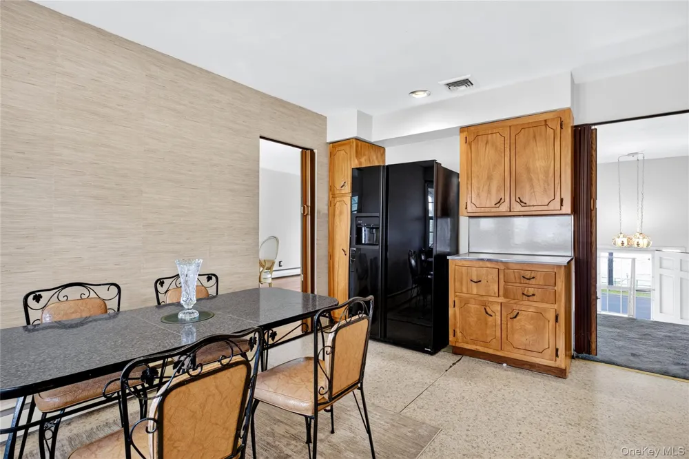 726 University Street Valley Stream, NY 11581