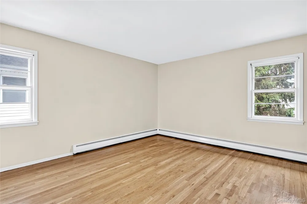 726 University Street Valley Stream, NY 11581