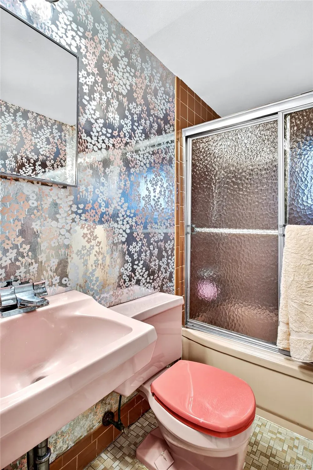 726 University Street Valley Stream, NY 11581